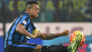 Кървав екшън: Бивш на Интер преби баща си + ВИДЕО