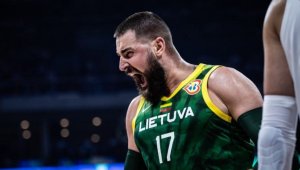 Литва удари Щатите в здрав мач, Канада детронира Испания