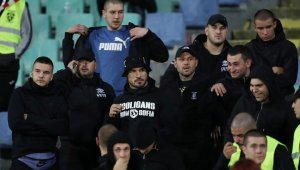 Бившият на Русата Златка и гаджето на "Мис Силикон" вероятно стоят зад расисткия скандал + ВИДЕО