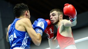 Радев ще се бие за финал
