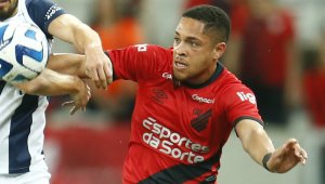 Сравняван с Феномена е на 14 млн. евро от Барса