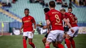 ЦСКА разрешава огромни проблеми