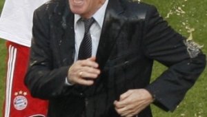 Отмар Хитцфелд: Дортмунд е гладен за голям успех в ШЛ