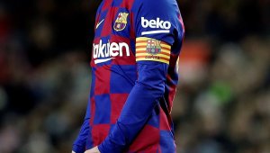 Шок в Барса! Бартомеу влиза в затвора заради Лео Меси