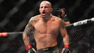 Волкановски срещу Махачев е „Давид срещу Голиат“