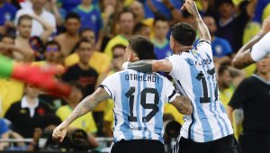 Аржентина нанесе трета поредна загуба на Бразилия в кървав мач (ВИДЕО)