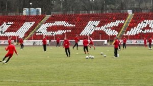 И двата мача за Купата на ЦСКА ще са от 20:00 часа