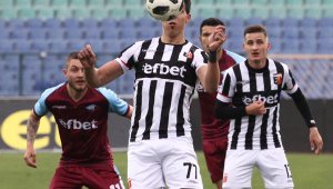 Локо Пловдив е на финал за купата на България, чака Ботев или ЦСКА