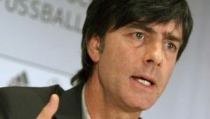 Льов повежда Германия към световната титла