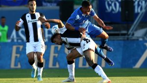 ПАОК вдигна капитана си за реванша с Левски