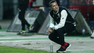 Кризата в ЦСКА: Нова раздяла при "червените"