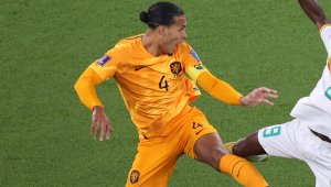 Ван Дайк като Кейн: Санкция за лента? Нелепо!