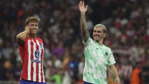 Байерн Мюнхен и Манчестър Юнайтед трудно ще изкушат звезда на Атлетико Мадрид