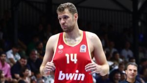 Спортът по телевизията днес, 25 април