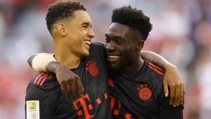 Байерн дава нов договор на голямата си перла