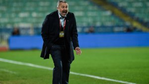 Ясен Петров доволен, че националите ни отново се "сбили"