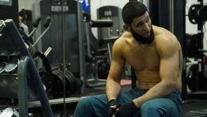 Страшилището Чимаев бил малко-сладко вълче