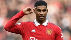 Грандиозна сделка: Ман Юнайтед подписа за 10 години с "Адидас", лапа 900 млн. лири