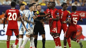 Феновете на Ривър Плейт подкрепиха Енцо Фернандес за расисткия скандал