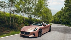 Maserati GranCabrio Folgore: най-бързият и луксозен електрически кабриолет на пазара е вече в България