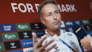 Селекционерът на Дания отвърна на критиците