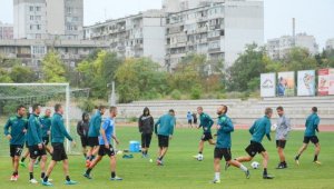 Гонзо взе двама юноши за Септември