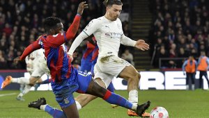 Палас отново спъна Ман Сити, битката за титлата става жестока 