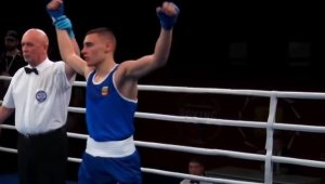 Викторио Илиев с впечатляващ старт на Световната купа по бокс