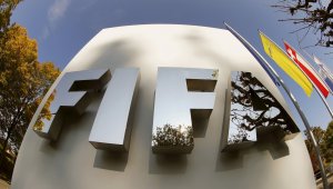 Блатер няма намерения да остава във ФИФА