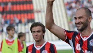 Гаджи Гаджиев стана треньор на Амкар
