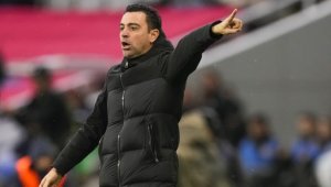Барса играе зле, но Шави е доволен