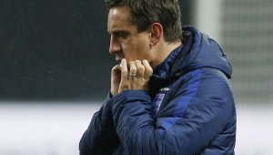 Официално: Валенсия натири Гари Невил