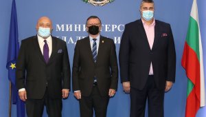 Министър Кралев се срещна с президента на CEV Александър Боричич