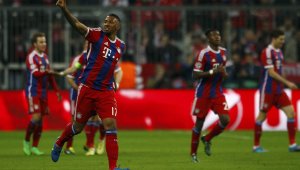 Боатенг: Не мога да повярвам колко слаби съдии ни свирят