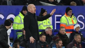 Босът на Евертън: Това е дузпа? Сигурно съм от друга планета!