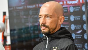 Треньорите в ЦСКА са заплатаджии, нямаме никакъв шанс за титлата