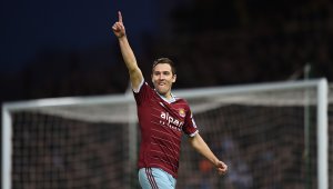 Стюърт Даунинг се връща в Мидълзбро