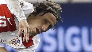 Модрич стана собственик на Суонзи