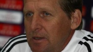 Бернд Шустер: ЦСКА е добър отбор, но трябва да ги бием