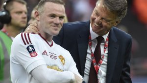 А Фърги? Руни определи Луис ван Гаал за най-добрия мениджър 