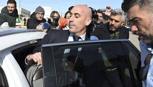 Огромно унижение за бившия шеф на футбола в Испания 