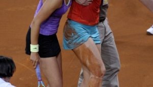 Анжелик Кербер изнесе показно на Возняцки в Щутгарт