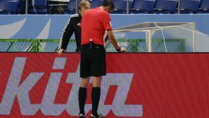 В Германия: Касай унищожи мечтите на Байерн за требъл!