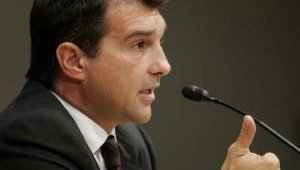 Барса тръгва с 25 милиона и Ето'о за Ибра