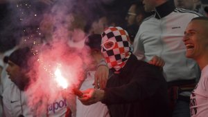Нападнаха фенове на Уест Хям във Франкфурт