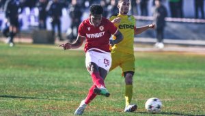 "Червен" срам: ЦСКА се нуждаеше от дузпи, за да победи девет от Гигант + ВИДЕО