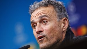 Дъщерята на Луис Енрике пръска сексапил от Барбадос + СНИМКИ