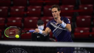 Поспишил прегази Милман и е на 1/2-финал на Sofia Open 