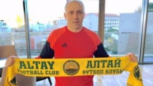 Официално: Илиан Илиев пое казахстанския Алтай