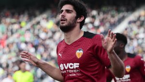 Гедеш подаде молба за трансфер